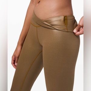 Lululemon women’s Wunder Under High Rise Leggings size 6